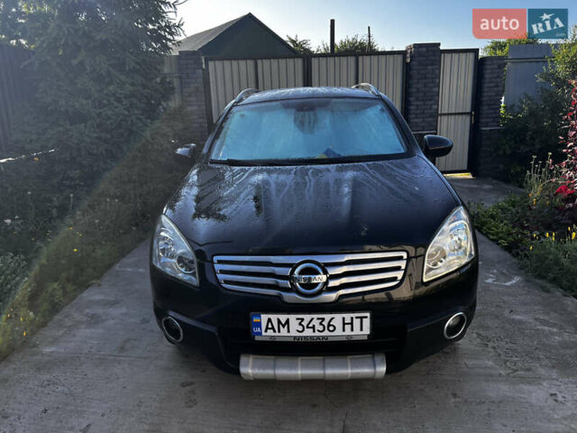 Черный Ниссан Кашкай 2, объемом двигателя 2 л и пробегом 380 тыс. км за 8600 $, фото 2 на Automoto.ua