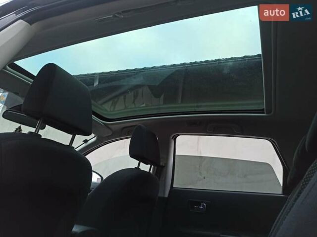 Черный Ниссан Кашкай 2, объемом двигателя 2 л и пробегом 163 тыс. км за 9200 $, фото 2 на Automoto.ua