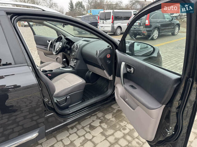 Черный Ниссан Кашкай 2, объемом двигателя 2 л и пробегом 193 тыс. км за 8950 $, фото 15 на Automoto.ua