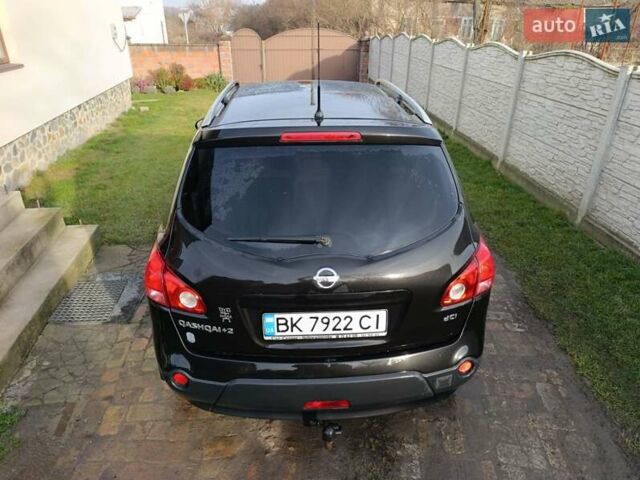 Черный Ниссан Кашкай 2, объемом двигателя 2 л и пробегом 365 тыс. км за 8400 $, фото 3 на Automoto.ua