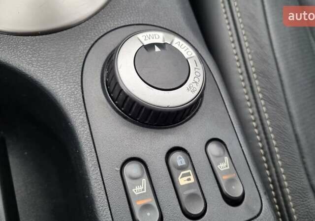 Черный Ниссан Кашкай 2, объемом двигателя 2 л и пробегом 179 тыс. км за 10500 $, фото 18 на Automoto.ua