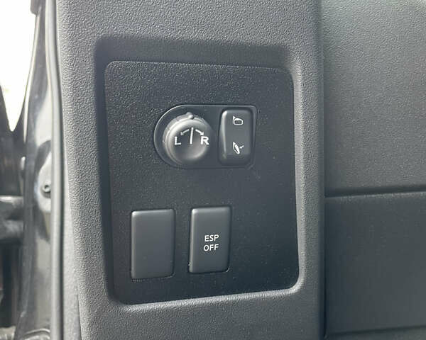 Черный Ниссан Кашкай 2, объемом двигателя 2 л и пробегом 231 тыс. км за 8900 $, фото 15 на Automoto.ua