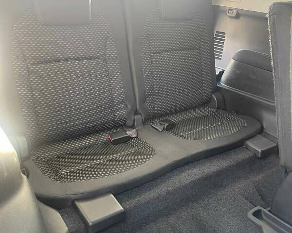 Чорний Ніссан Кашкай 2, об'ємом двигуна 1.46 л та пробігом 280 тис. км за 8999 $, фото 11 на Automoto.ua