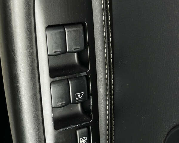 Чорний Ніссан Кашкай 2, об'ємом двигуна 2 л та пробігом 319 тис. км за 11499 $, фото 39 на Automoto.ua