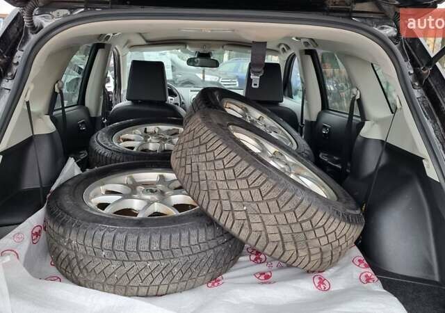 Черный Ниссан Кашкай 2, объемом двигателя 2 л и пробегом 179 тыс. км за 10500 $, фото 15 на Automoto.ua