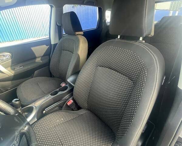 Чорний Ніссан Кашкай 2, об'ємом двигуна 1.46 л та пробігом 280 тис. км за 8999 $, фото 7 на Automoto.ua