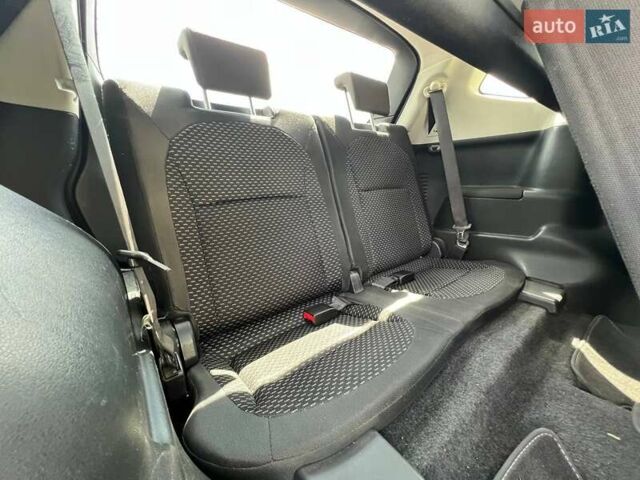 Чорний Ніссан Кашкай 2, об'ємом двигуна 1.5 л та пробігом 232 тис. км за 9499 $, фото 16 на Automoto.ua