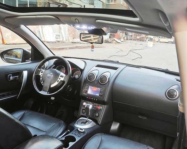 Черный Ниссан Кашкай 2, объемом двигателя 2 л и пробегом 313 тыс. км за 7700 $, фото 16 на Automoto.ua
