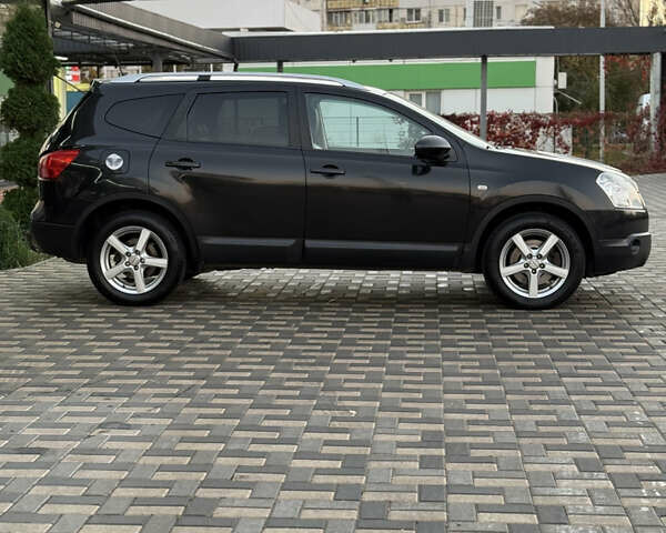 Черный Ниссан Кашкай 2, объемом двигателя 2 л и пробегом 210 тыс. км за 8800 $, фото 4 на Automoto.ua