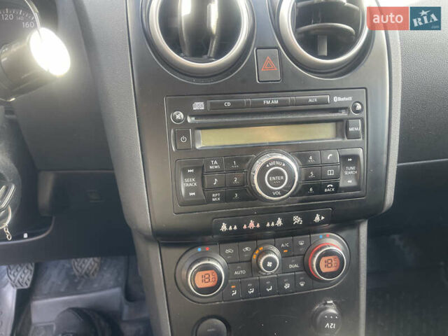 Ниссан Кашкай 2 2009 в Житомире на Automoto.ua Черный Ниссан Кашкай 2, объемом двигателя 2 л и пробегом 208 тыс. км за 8800 $, фото 5 на Automoto.ua