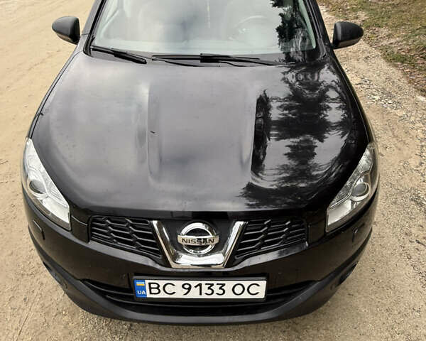 Черный Ниссан Кашкай 2, объемом двигателя 2 л и пробегом 190 тыс. км за 12500 $, фото 1 на Automoto.ua
