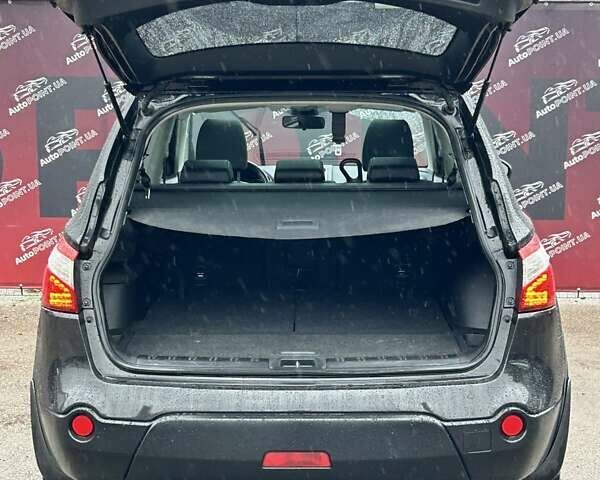 Черный Ниссан Кашкай 2, объемом двигателя 1.5 л и пробегом 151 тыс. км за 12300 $, фото 11 на Automoto.ua