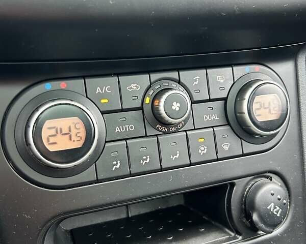 Черный Ниссан Кашкай 2, объемом двигателя 1.5 л и пробегом 151 тыс. км за 12300 $, фото 32 на Automoto.ua