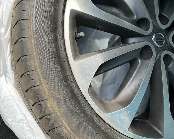 Черный Ниссан Кашкай 2, объемом двигателя 2 л и пробегом 190 тыс. км за 12500 $, фото 21 на Automoto.ua