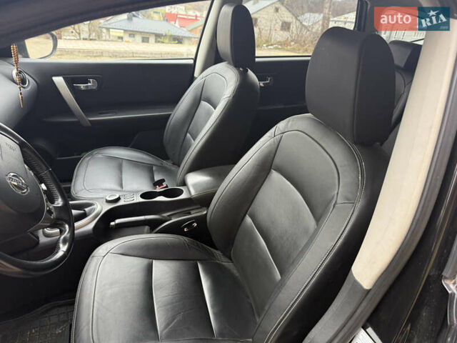 Черный Ниссан Кашкай 2, объемом двигателя 2 л и пробегом 190 тыс. км за 12500 $, фото 9 на Automoto.ua