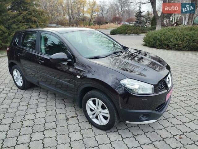 Черный Ниссан Кашкай 2, объемом двигателя 1.6 л и пробегом 220 тыс. км за 9950 $, фото 41 на Automoto.ua