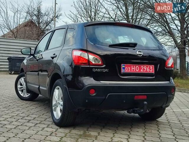 Черный Ниссан Кашкай 2, объемом двигателя 1.6 л и пробегом 220 тыс. км за 9950 $, фото 13 на Automoto.ua