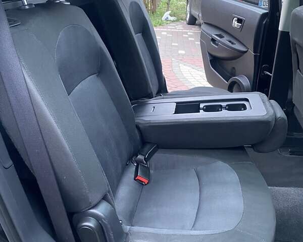 Черный Ниссан Кашкай 2, объемом двигателя 1.5 л и пробегом 228 тыс. км за 9800 $, фото 41 на Automoto.ua