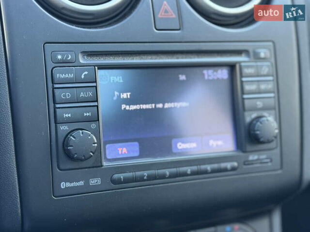 Черный Ниссан Кашкай 2, объемом двигателя 1.5 л и пробегом 243 тыс. км за 10800 $, фото 24 на Automoto.ua