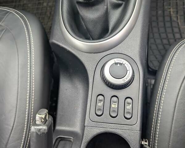 Чорний Ніссан Кашкай 2, об'ємом двигуна 2 л та пробігом 237 тис. км за 10450 $, фото 43 на Automoto.ua