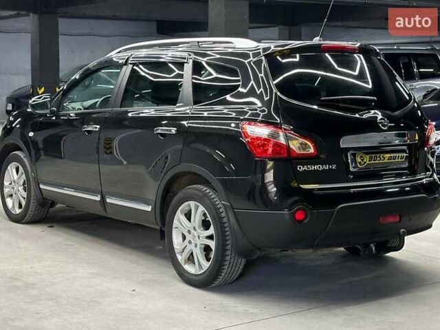 Черный Ниссан Кашкай 2, объемом двигателя 2 л и пробегом 242 тыс. км за 9899 $, фото 3 на Automoto.ua