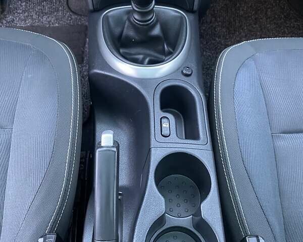 Черный Ниссан Кашкай 2, объемом двигателя 1.5 л и пробегом 228 тыс. км за 9800 $, фото 18 на Automoto.ua