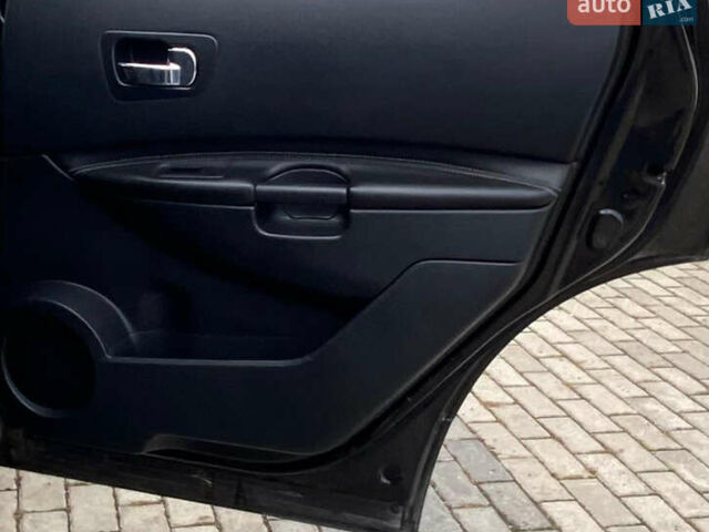 Черный Ниссан Кашкай 2, объемом двигателя 2 л и пробегом 231 тыс. км за 10300 $, фото 29 на Automoto.ua