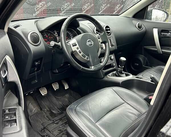 Черный Ниссан Кашкай 2, объемом двигателя 1.5 л и пробегом 151 тыс. км за 12300 $, фото 25 на Automoto.ua