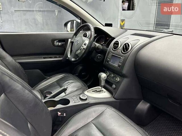 Черный Ниссан Кашкай 2, объемом двигателя 2 л и пробегом 242 тыс. км за 9899 $, фото 17 на Automoto.ua