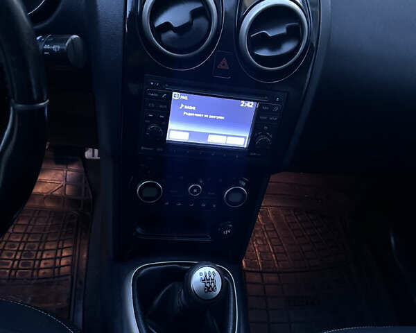 Черный Ниссан Кашкай 2, объемом двигателя 1.5 л и пробегом 228 тыс. км за 10950 $, фото 28 на Automoto.ua