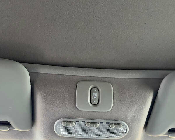 Черный Ниссан Кашкай 2, объемом двигателя 2 л и пробегом 231 тыс. км за 10300 $, фото 18 на Automoto.ua