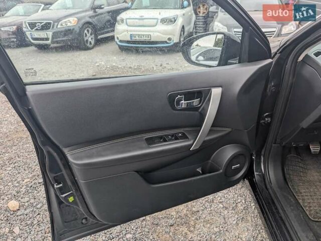 Чорний Ніссан Кашкай 2, об'ємом двигуна 2 л та пробігом 237 тис. км за 10450 $, фото 22 на Automoto.ua