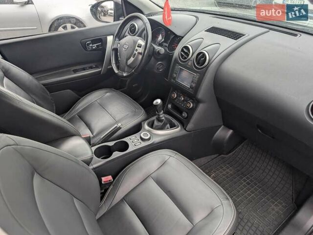Чорний Ніссан Кашкай 2, об'ємом двигуна 2 л та пробігом 237 тис. км за 10450 $, фото 37 на Automoto.ua