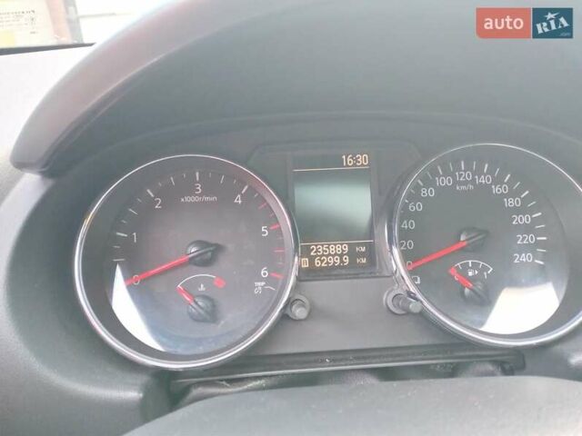 Ниссан Кашкай 2 2010 в Днепре (Днепропетровске) на Automoto.ua Черный Ниссан Кашкай 2, объемом двигателя 1.5 л и пробегом 236 тыс. км за 10999 $, фото 3 на Automoto.ua
