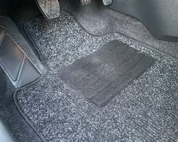 Черный Ниссан Кашкай 2, объемом двигателя 1.5 л и пробегом 228 тыс. км за 9800 $, фото 39 на Automoto.ua