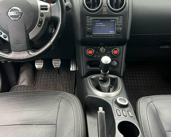 Черный Ниссан Кашкай 2, объемом двигателя 2 л и пробегом 237 тыс. км за 10200 $, фото 20 на Automoto.ua