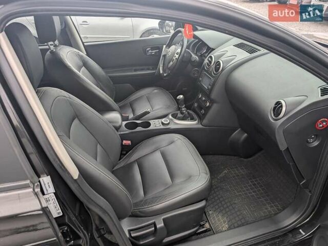 Чорний Ніссан Кашкай 2, об'ємом двигуна 2 л та пробігом 237 тис. км за 10450 $, фото 39 на Automoto.ua