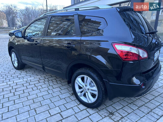 Черный Ниссан Кашкай 2, объемом двигателя 1.5 л и пробегом 228 тыс. км за 10950 $, фото 5 на Automoto.ua