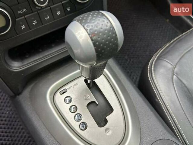 Черный Ниссан Кашкай 2, объемом двигателя 2 л и пробегом 242 тыс. км за 9899 $, фото 15 на Automoto.ua