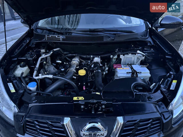 Черный Ниссан Кашкай 2, объемом двигателя 1.5 л и пробегом 228 тыс. км за 10950 $, фото 48 на Automoto.ua
