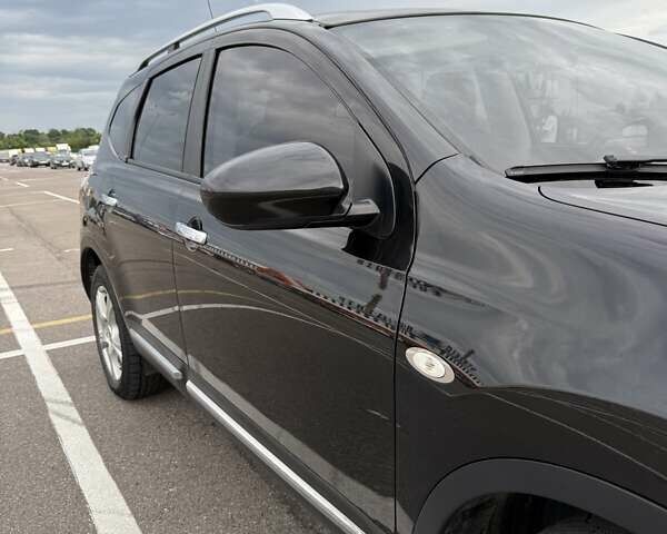Чорний Ніссан Кашкай 2, об'ємом двигуна 1.6 л та пробігом 242 тис. км за 11300 $, фото 5 на Automoto.ua