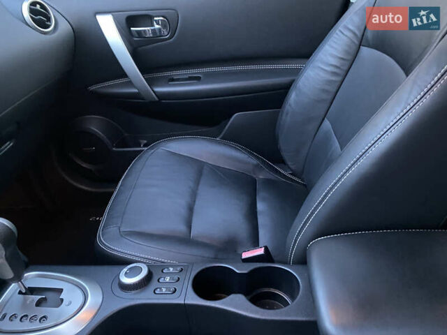 Черный Ниссан Кашкай 2, объемом двигателя 2 л и пробегом 175 тыс. км за 12890 $, фото 12 на Automoto.ua