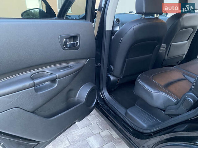 Черный Ниссан Кашкай 2, объемом двигателя 2 л и пробегом 175 тыс. км за 12890 $, фото 10 на Automoto.ua