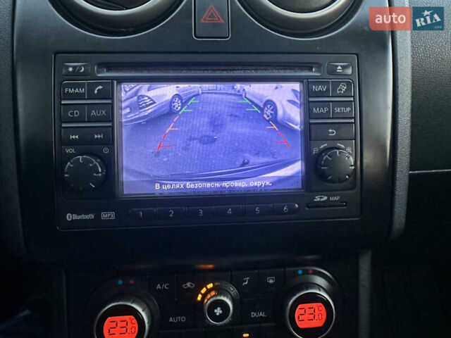 Черный Ниссан Кашкай 2, объемом двигателя 2 л и пробегом 189 тыс. км за 12555 $, фото 63 на Automoto.ua