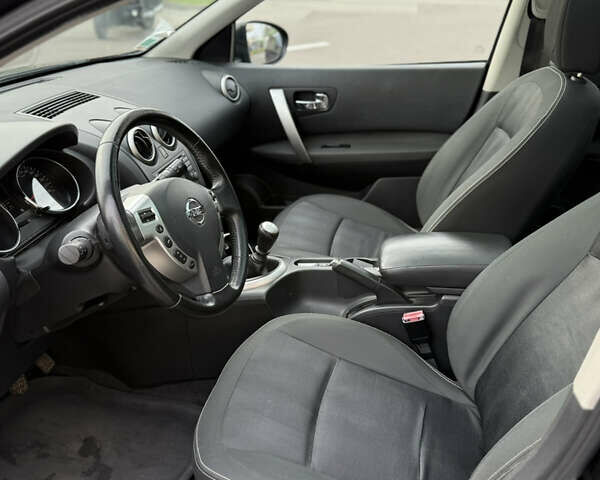 Ниссан Кашкай 2 2011 в Луцке на Automoto.ua Черный Ниссан Кашкай 2, объемом двигателя 2 л и пробегом 207 тыс. км за 11500 $, фото 4 на Automoto.ua