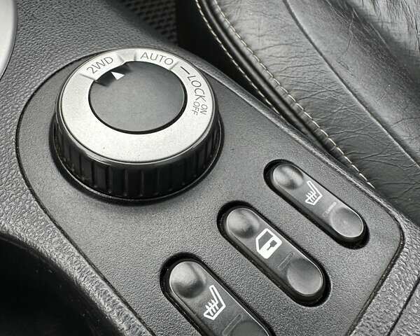 Черный Ниссан Кашкай 2, объемом двигателя 2 л и пробегом 186 тыс. км за 11500 $, фото 35 на Automoto.ua