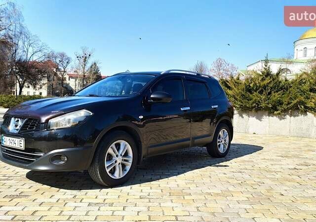 Чорний Ніссан Кашкай 2, об'ємом двигуна 2 л та пробігом 190 тис. км за 12000 $, фото 5 на Automoto.ua