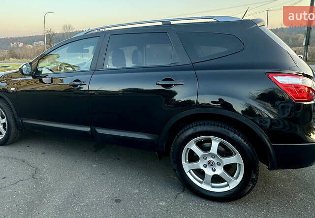 Черный Ниссан Кашкай 2, объемом двигателя 2 л и пробегом 189 тыс. км за 12555 $, фото 6 на Automoto.ua