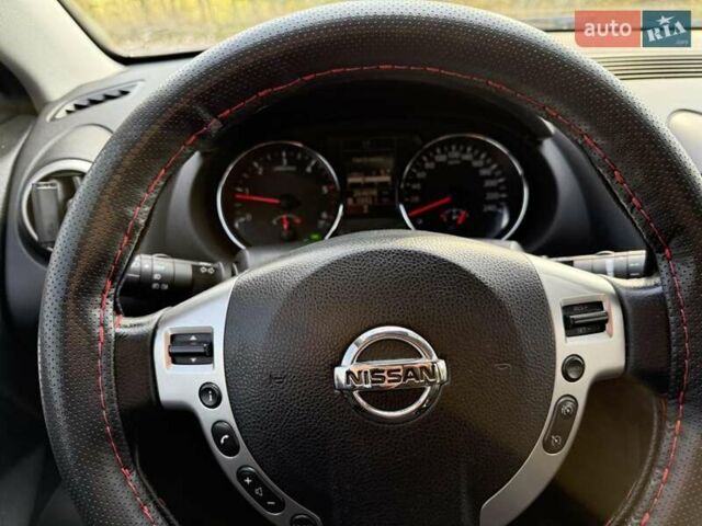 Черный Ниссан Кашкай 2, объемом двигателя 1.5 л и пробегом 265 тыс. км за 10800 $, фото 3 на Automoto.ua