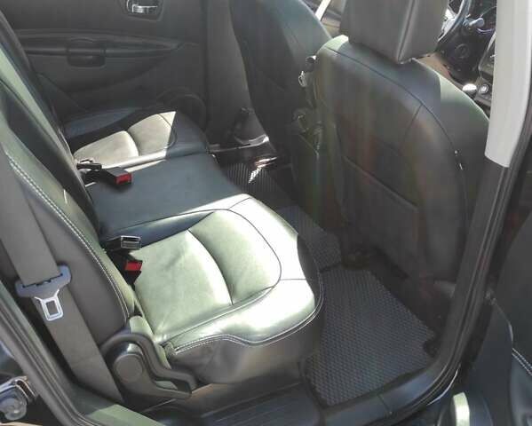 Черный Ниссан Кашкай 2, объемом двигателя 1.6 л и пробегом 185 тыс. км за 13500 $, фото 6 на Automoto.ua